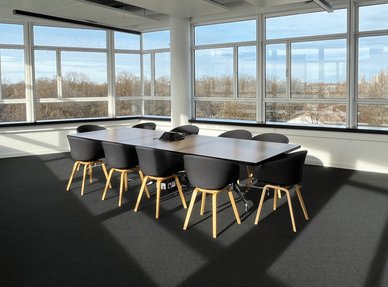 1000Satellites-Weisses-Quartier-Meeting-Muenchen