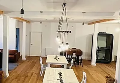 Partnerstandort in Schnakenbek | 1000 Satellites bietet Coworking und Eventlocations in Hamburg und Umgebung